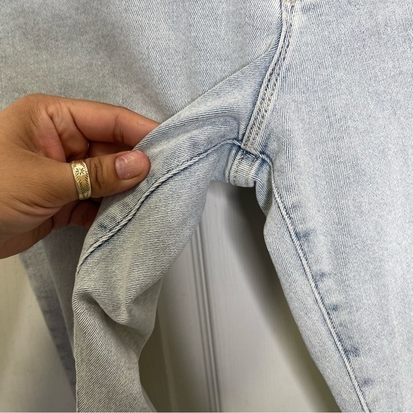 GOOD AMERICAN
Good Legs Raw Edge Crop Skinny Jeans Sz 12/31 - Picture 5 of 10